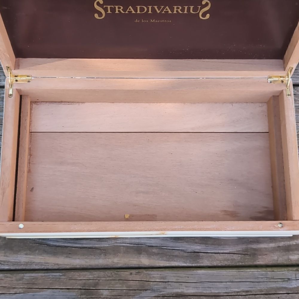 Vintage Cigar Box Stradivarius de los maestros 1506/5000 Dominican Republic - Picture 5 of 12